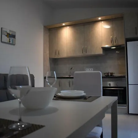 - 28/5 Up Apartamento